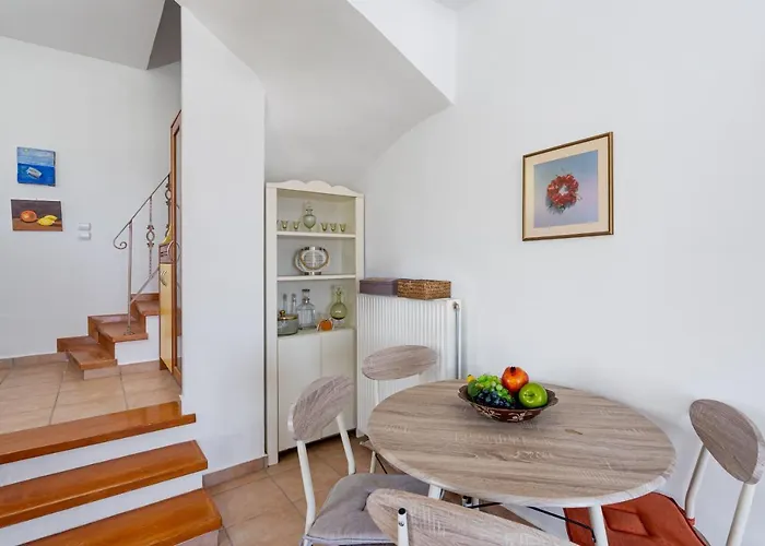 Maisonette In Roussa Ekklisia